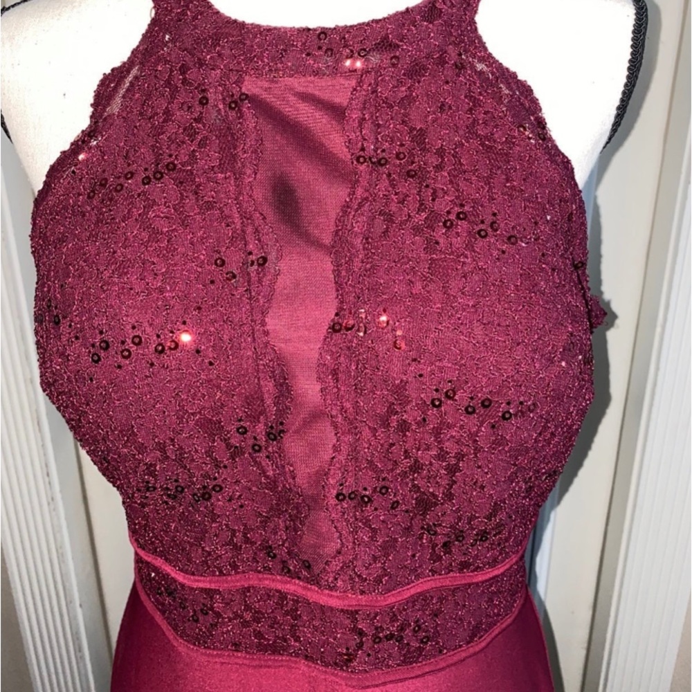 Beautiful sequin fitted Morgan & Co dress